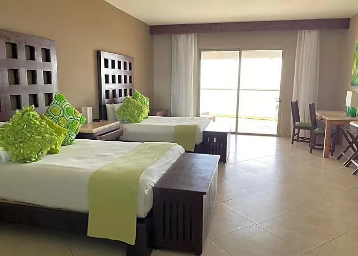 Hotel Casa Del Puerto 4*