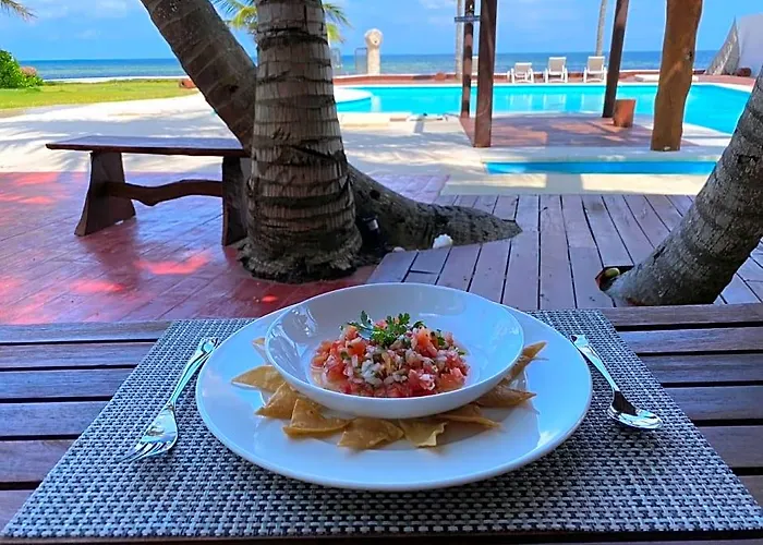 Casa Del Puerto Hotel 4*